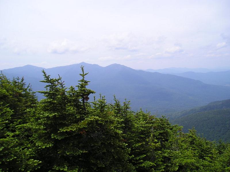 CarterDome (35).JPG - The view across the valley towards the Presidentials.